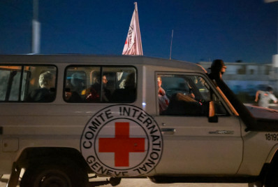 Israel exige que a Cruz Vermelha tenha acesso aos reféns em Gaza