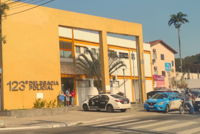 Mulher é presa após furto em três lojas de Macaé