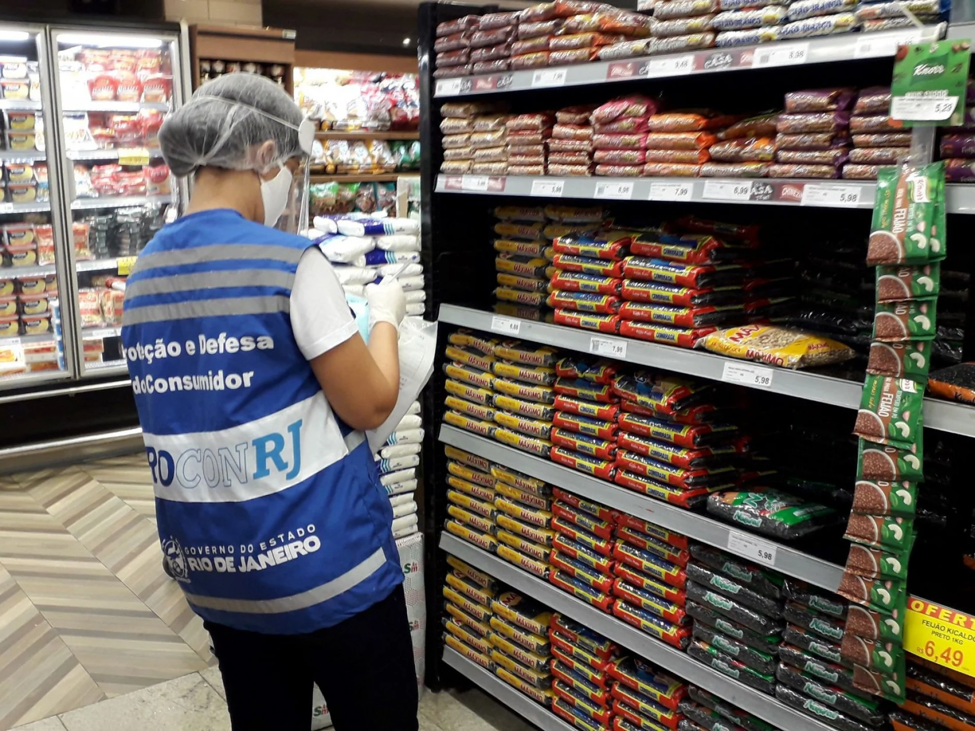 Dieese: cesta básica fica mais cara em nove capitais em novembro