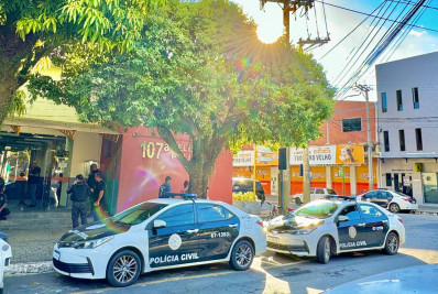 Dez pessoas são presas em operação contra o tráfico de drogas em Paraíba do Sul