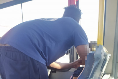 Passageira desmaia por falta de ar-condicionado em ônibus da Salineira em Cabo Frio