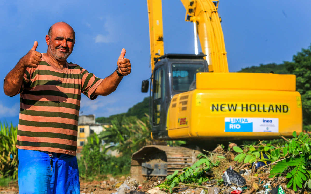 O eletricista Eduardo Morais destacou que a limpeza vai prevenir enchentes e inundações na região
