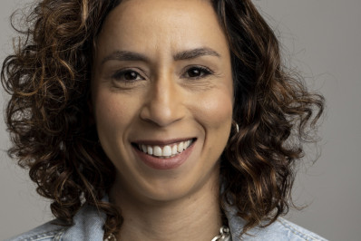 'Não sou herdeira, ninguém me colocou aqui dentro', diz Thalita Carauta sobre sucesso em 'Elas por Elas'