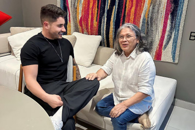 Ex-Fazenda Lucas Souza mostra encontro com Marlene Mattos: 'Novidades'