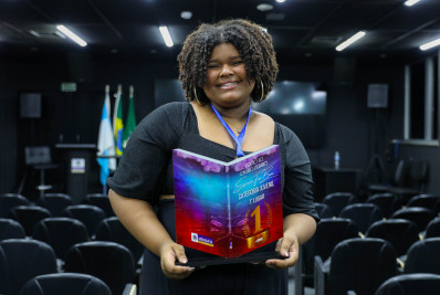 Vencedores de concurso literário são anunciados durante premiação em Mesquita