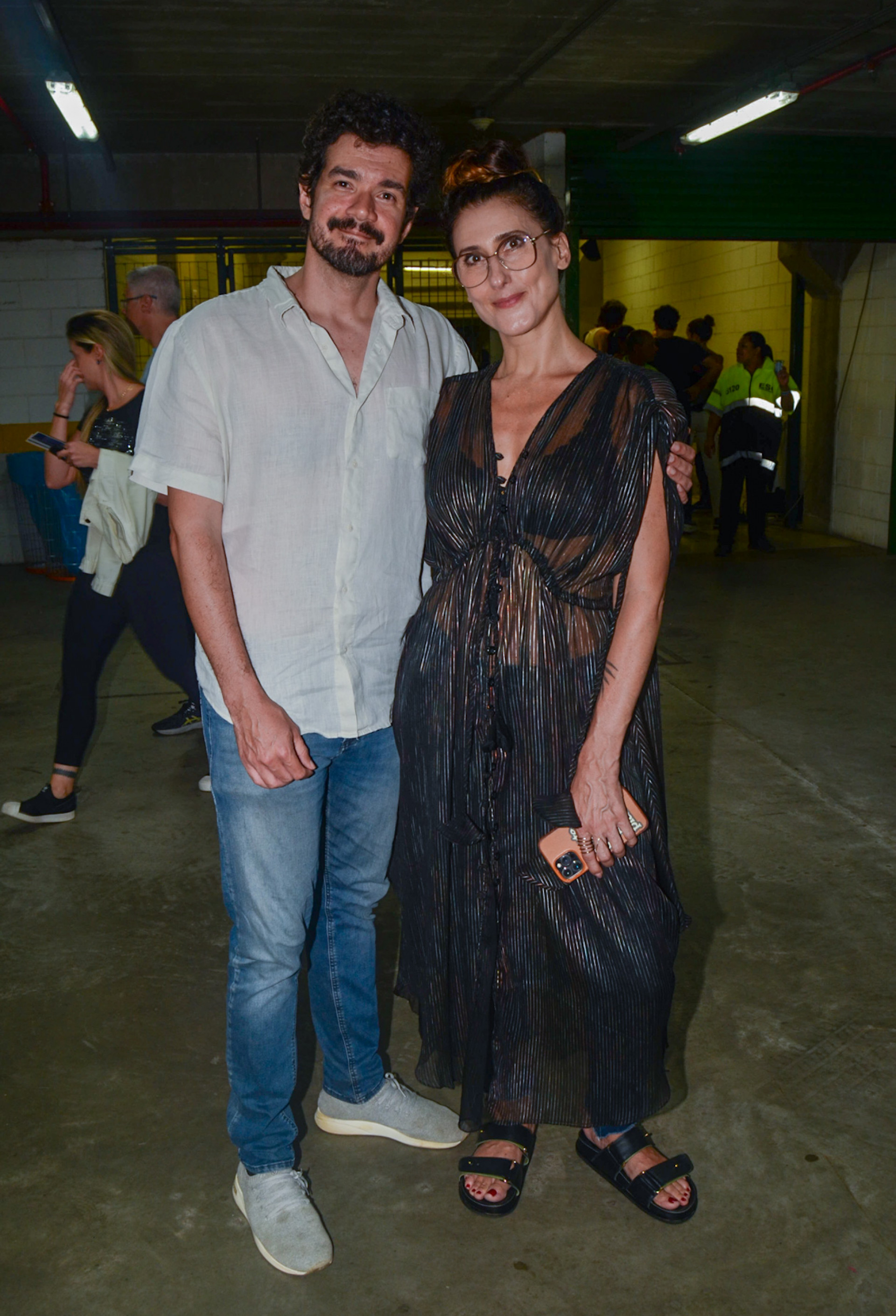 Paola Carosella e o namorado, Manuel Sá, no show de PaulMcCartney em São Paulo - Araujo/ Agnews