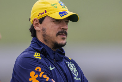 Diniz admite que acúmulo de função prejudicou mais a Seleção do que o Fluminense