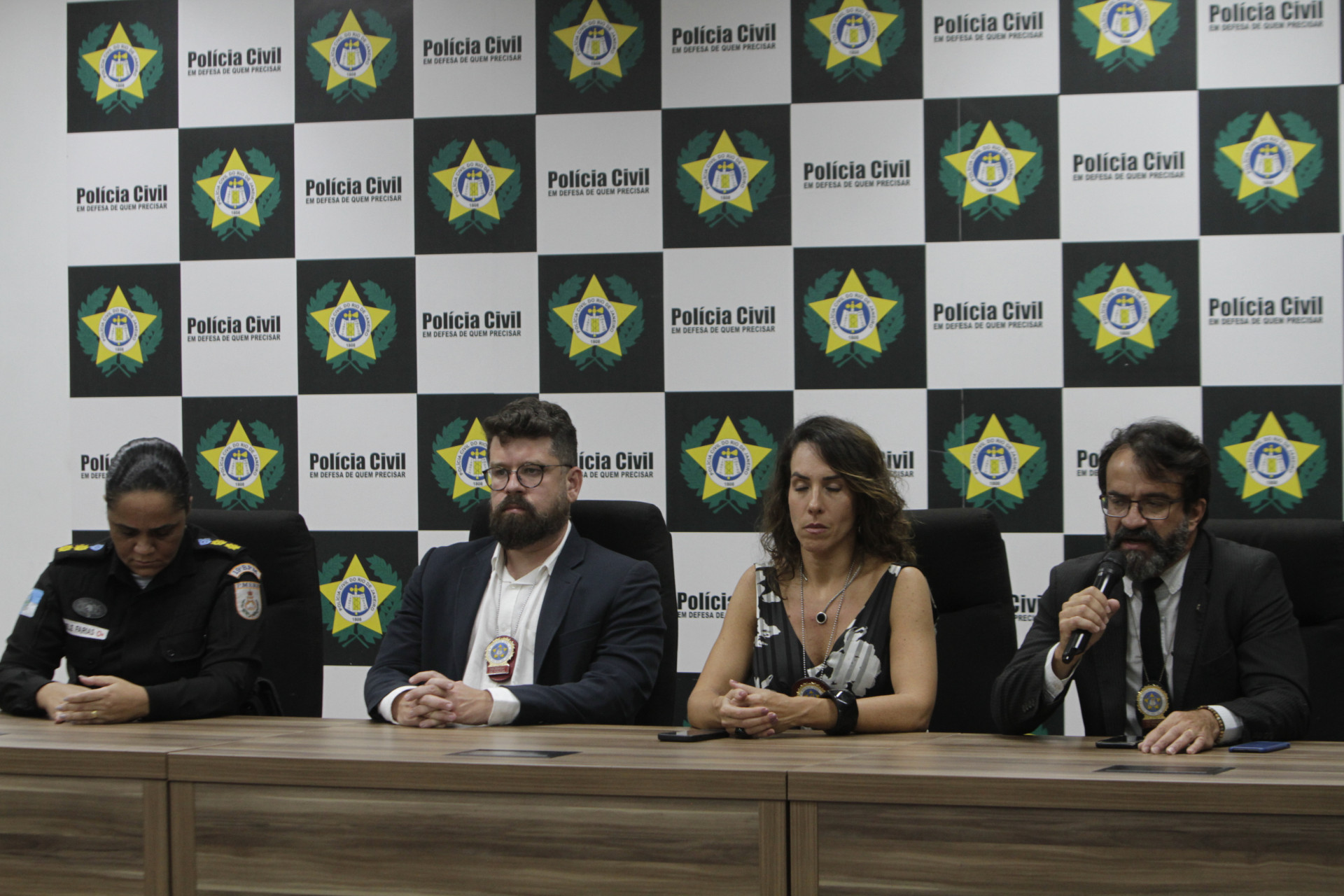 Coletiva da Pol&iacute;cia Civil sobre acusado de agress&atilde;o contra idoso em Copacabana - Marcos Porto/Ag&ecirc;ncia O Dia