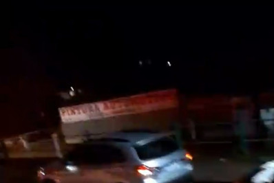 Queda de árvore na Rio-Santos interdita trânsito por quase uma hora