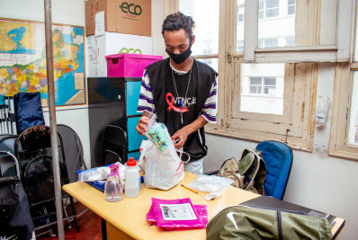 ONG fará bazar beneficente em apoio a pessoas que vivem com HIV 