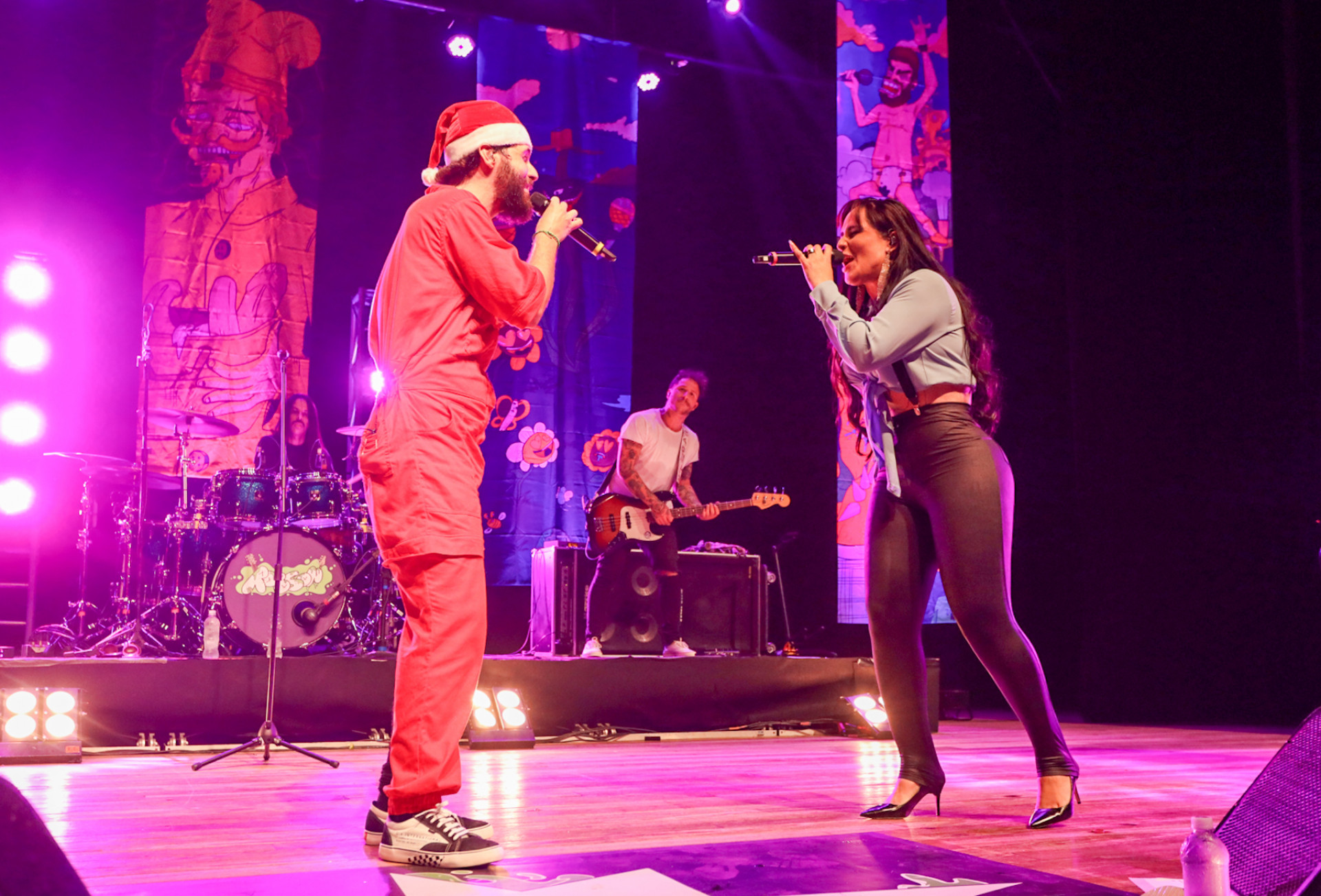 Perlla participa de show de Diogo Defante - Santiago de Andrade / Agnews