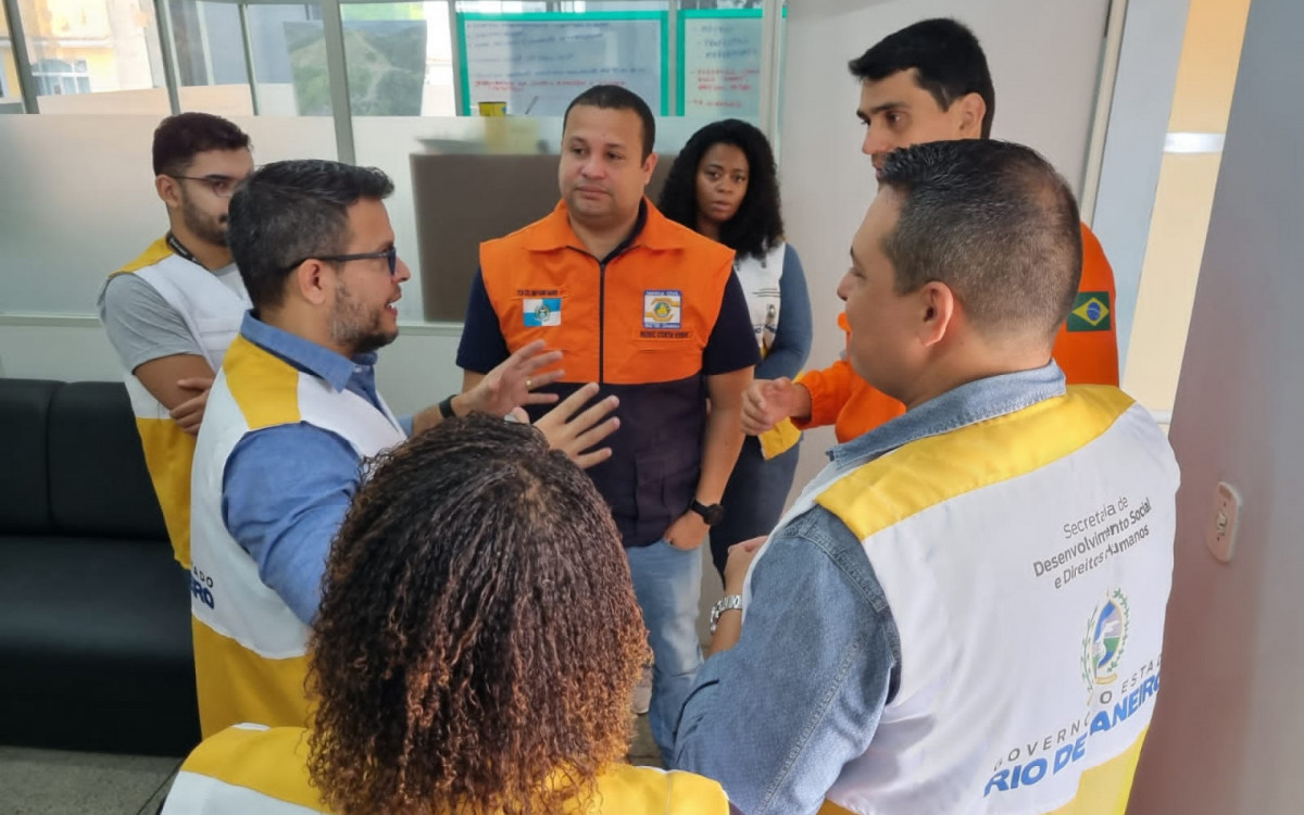 A Secretaria de Desenvolvimento Social e Direitos Humanos está em Angra dos Reis avaliando os impactos das chuvas - Divulgação