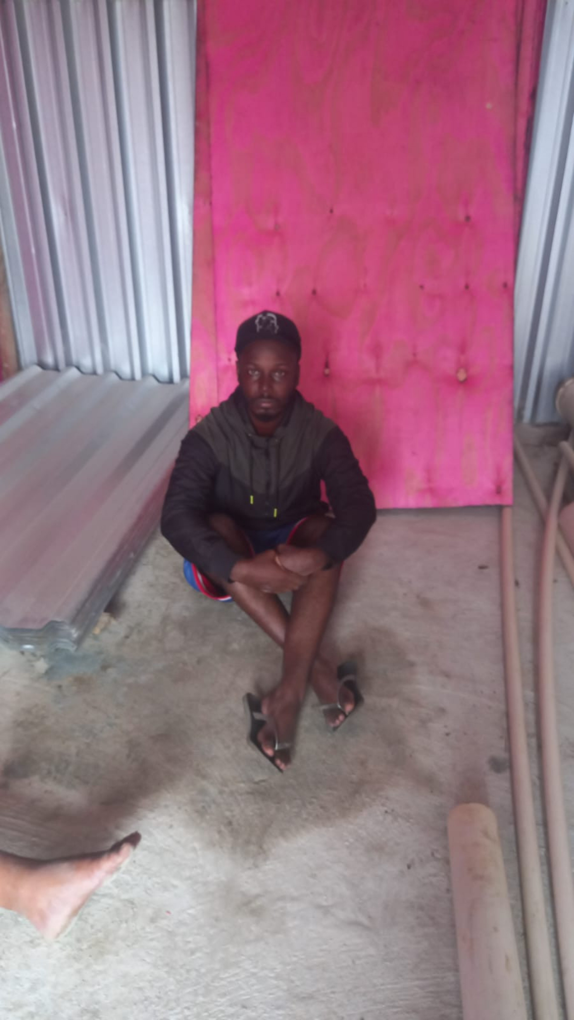 Homens s&atilde;o presos em flagrante por recepta&ccedil;&atilde;o qualificada de cabos de cobre de rede subterr&acirc;nea  - Divulga&ccedil;&atilde;o