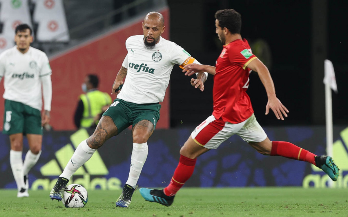 Felipe Melo disputou o Mundial de 2020 pelo Palmeiras, mas caiu na semifinal para o Al-Ahly