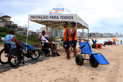 Macaé Verão Para Todos: Praia de Hollywood recebe a 8ª edição do projeto de inclusão