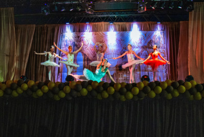 Escola Municipal de Dança de Nilópolis realiza espetáculo de fim de ano