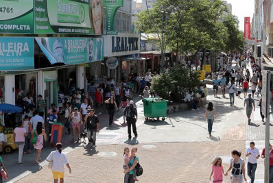 Dezembro Vermelho: Macaé intensifica ações de prevenção e conscientização contra o HIV/Aids