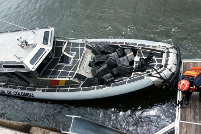 Colômbia anuncia apreensão recorde de cocaína em operação internacional