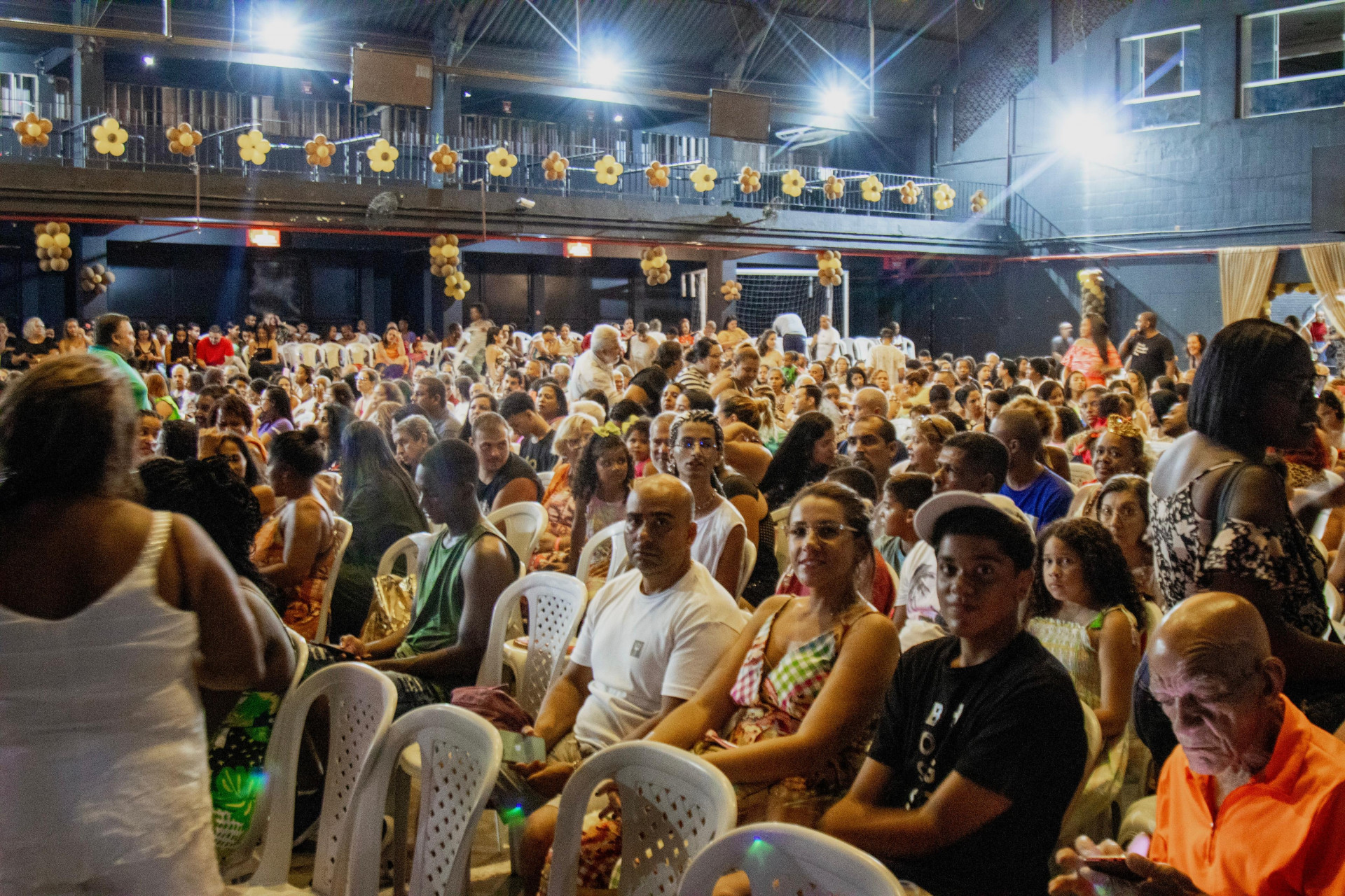 ais de 100 alunas encantaram o público de aproximadamente 800 pessoas no Clube Nilopolitano  - Divulgação / PMN