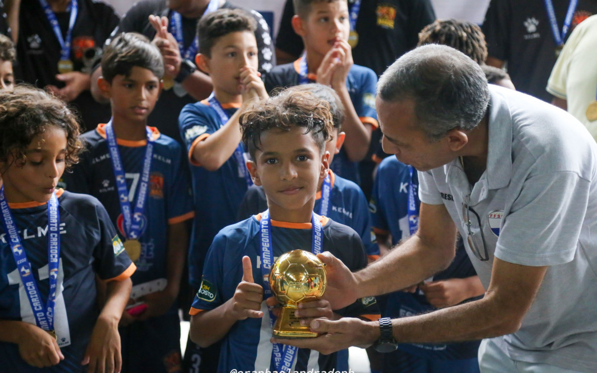 Magé Futsal conquista mais dois títulos cariocas