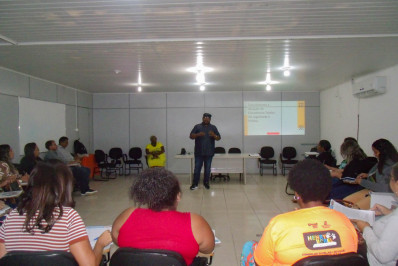 Conselheiros tutelares eleitos recebem capacitação em Magé