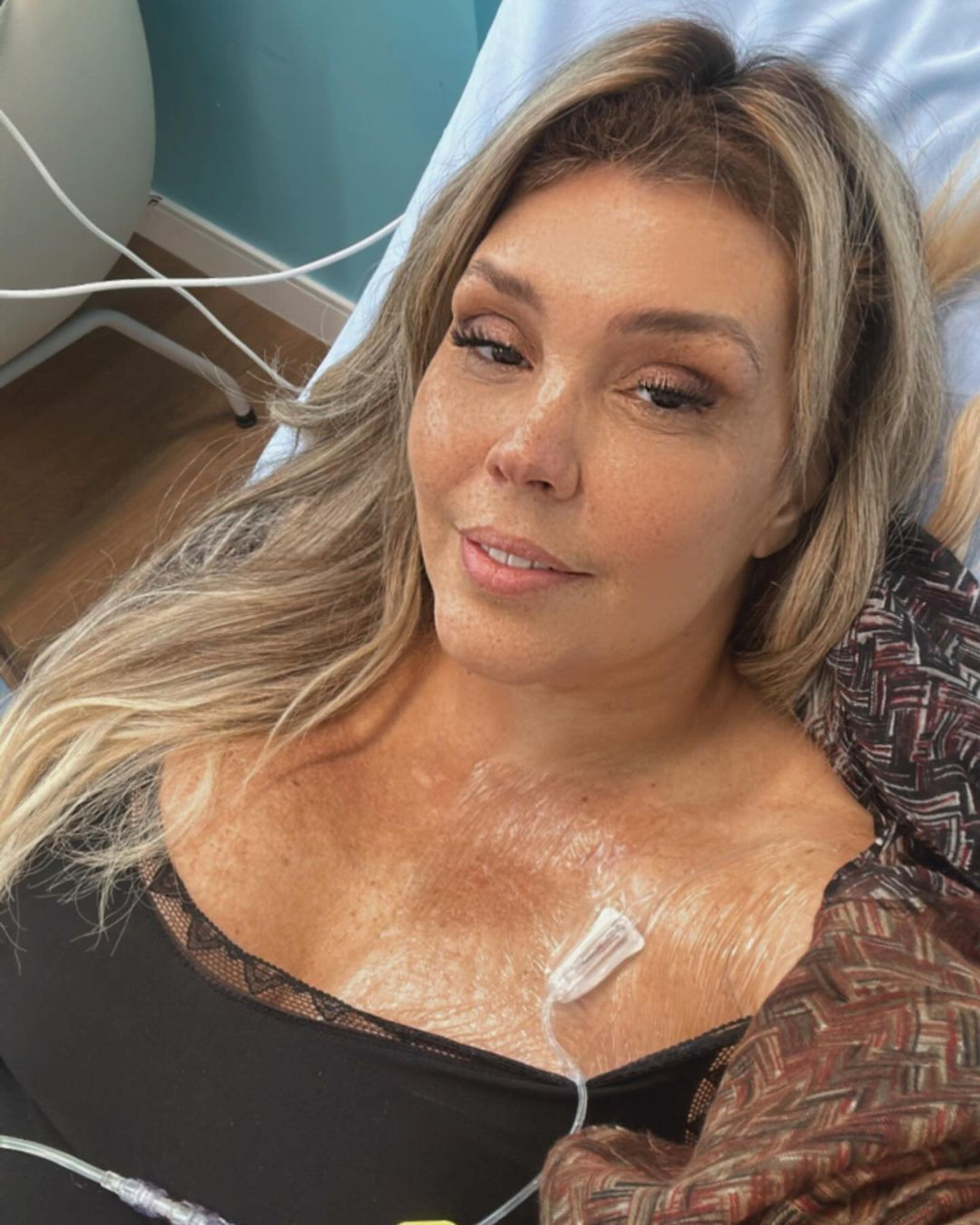 Simony retoma tratamento contra o câncer no intestino com imunoterapia - Reprodução/Instagram