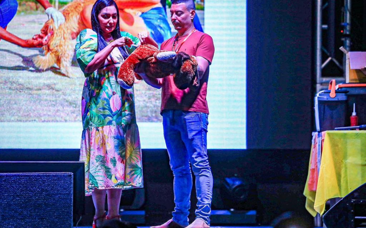 A médica veterinária do Departamento de Controle de Zoonoses, Taty Machado, pontuou sobre a importância da capacitação