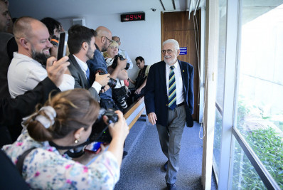 'Não vejo porque contestar', diz Jaques Wagner sobre indicação de Dino ao STF