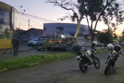 Um criminoso morre e outro fica ferido após tentativa de assalto a carro-forte em Araras