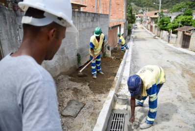 Governo do Estado promove obras no bairro da Colina, em São Pedro da Aldeia