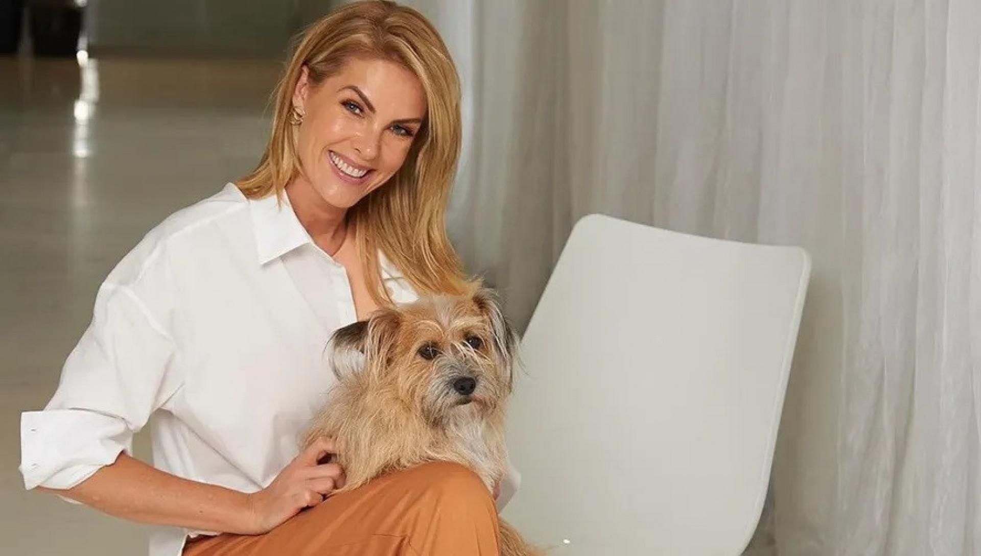 Ana Hickmann e o cachorro, Joaquim - Reprodução / Instagram