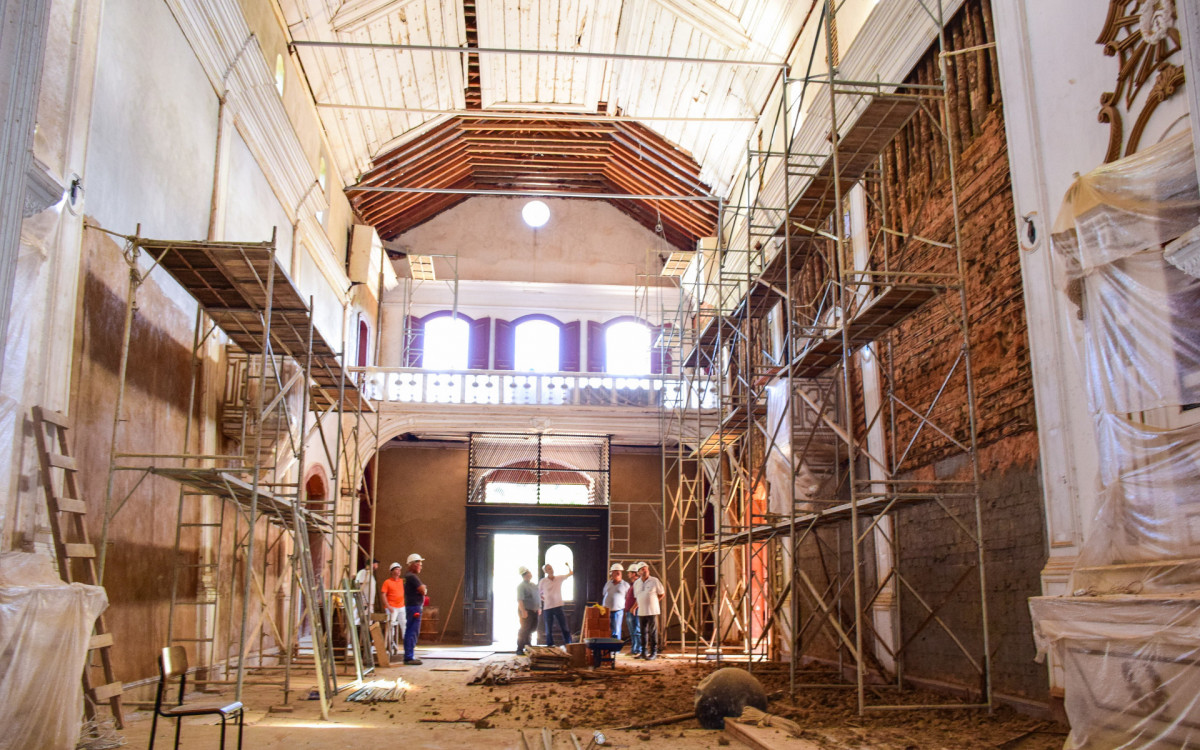 Prefeito visitou a obra e anunciou nova etapa