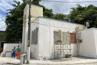 Obras do auditório do Hospital Azevedo Lima são entregues