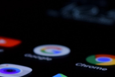 UE pede informações a Apple e Google sobre segurança de suas lojas de aplicativos