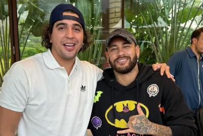 Nattan visita mansão de Neymar: 'Vim ver se o joelho do homem está melhorando'