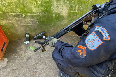 Comunidades de Copacabana são alvos de operação da PM