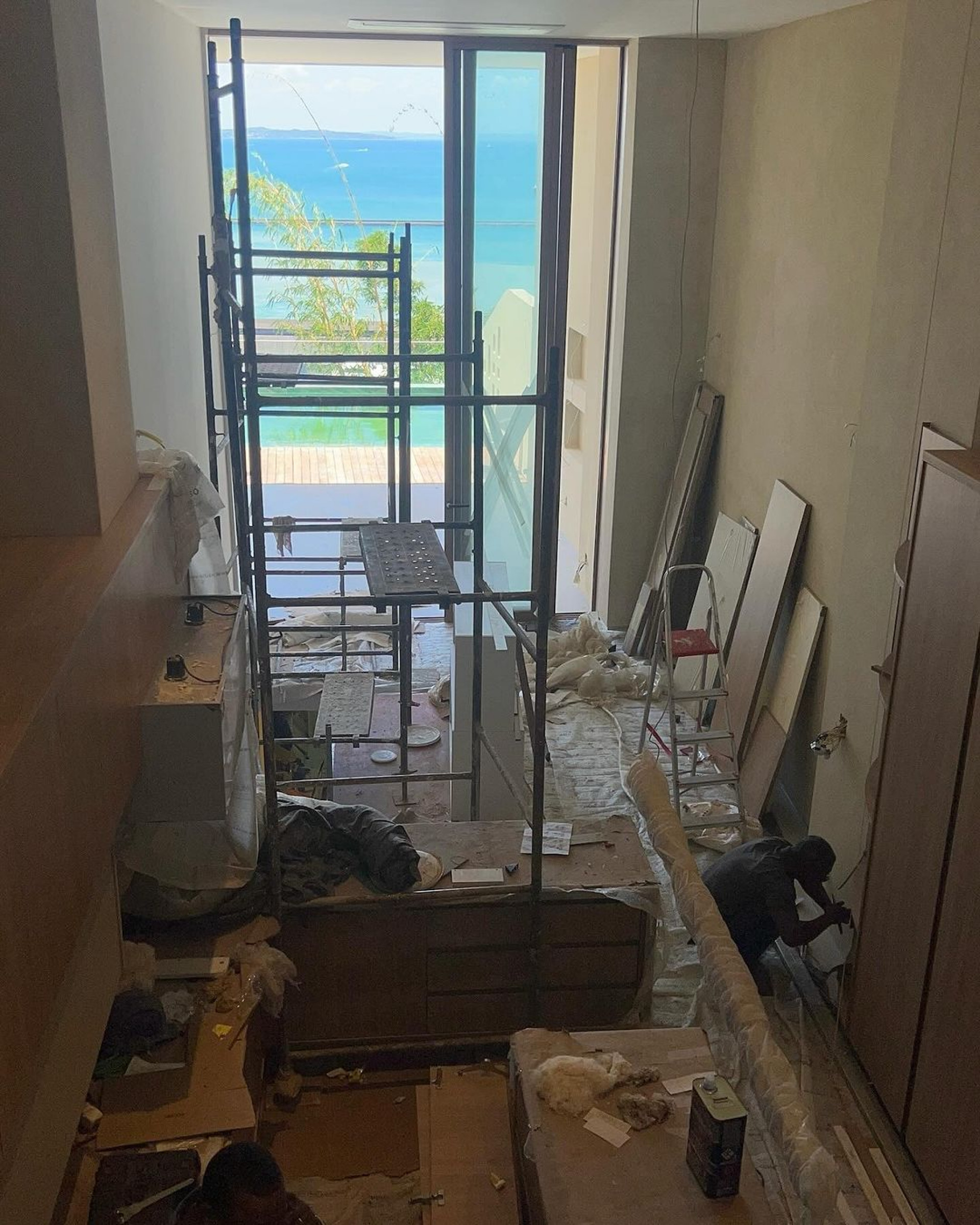 Fernanda Paes Leme mostra detalhes da obra na casa da Bahia  - Reprodução / Instagram 