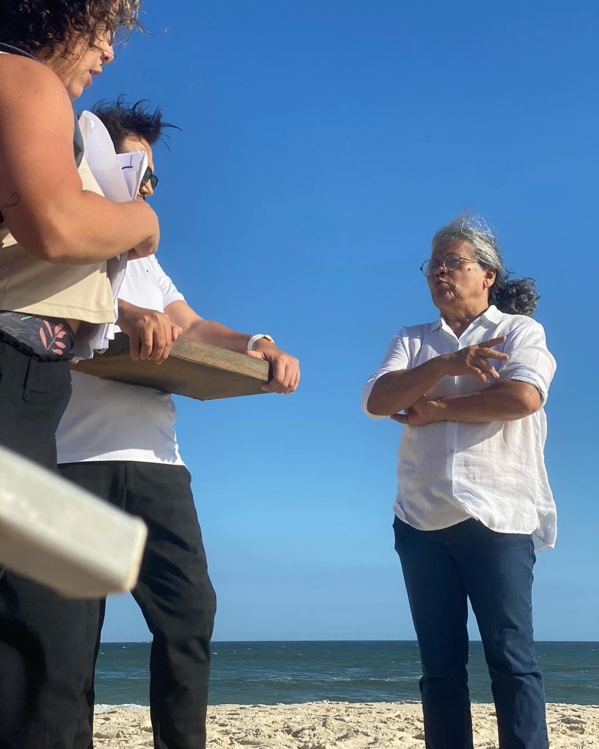 Geraldo Luis e Marlene Mattos gravam em praia do Rio - Reprodução Internet