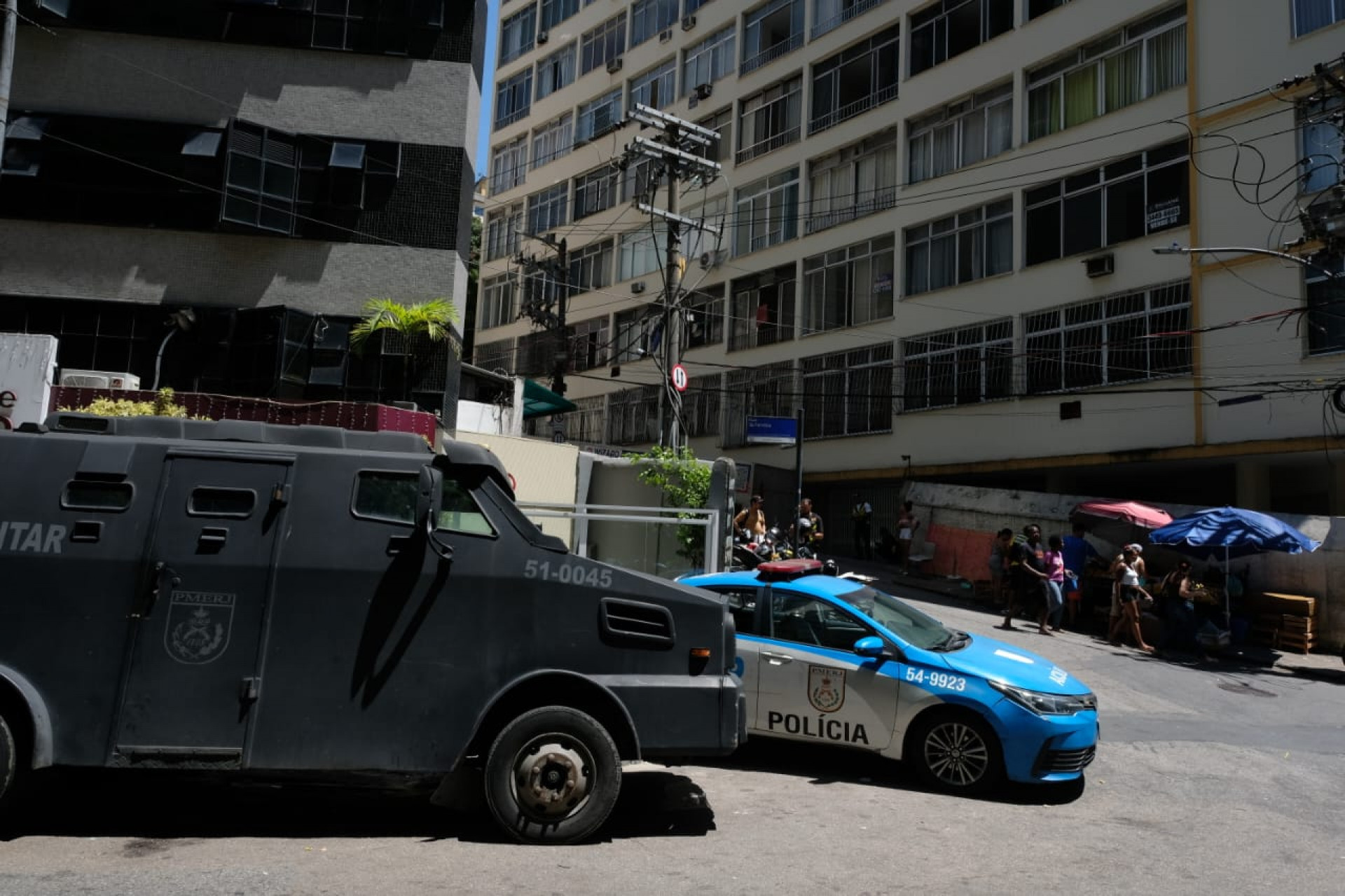 Operação da Policia Militar no Pavão-Pavãozinho, em Copacabana - Pedro Ivo/ Agência O Dia