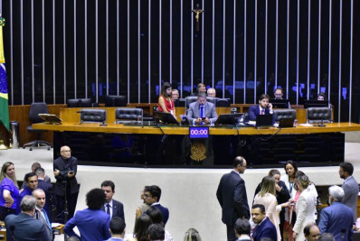 Câmara rejeita todos os destaques à MP da subvenção do ICMS e encerra votação