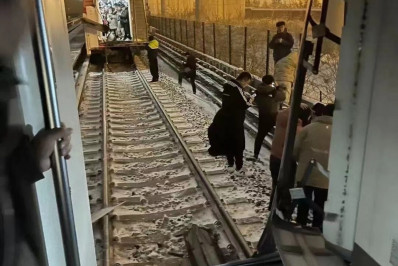 Acidente de metrô em Pequim deixa mais de cem feridos