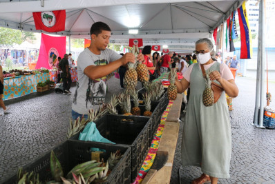 Feira da Reforma Agrária volta ao Largo da Carioca na próxima semana