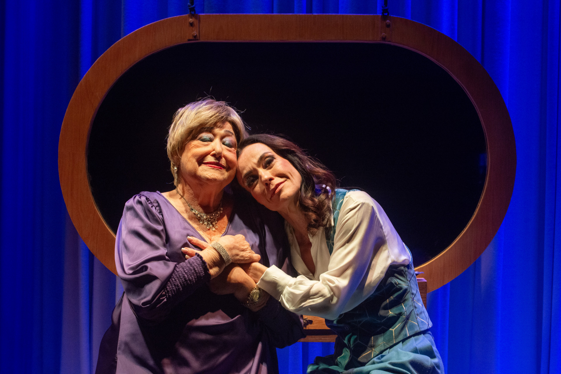 Suely Franco e Flávia Monteiro interpretam Virginia Lane e sua filha, Marta, em musical - Dalton Valério/Divulgação