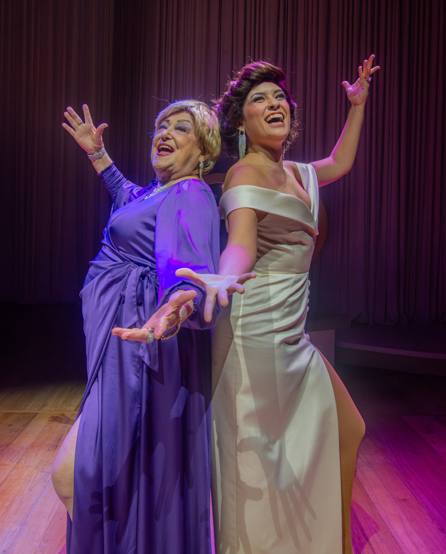 Suely Franco e Bela Quadros dividem o papel de Virginia Lane no musical 'A Vedete do Brasil' - Dalton Valério/Divulgação