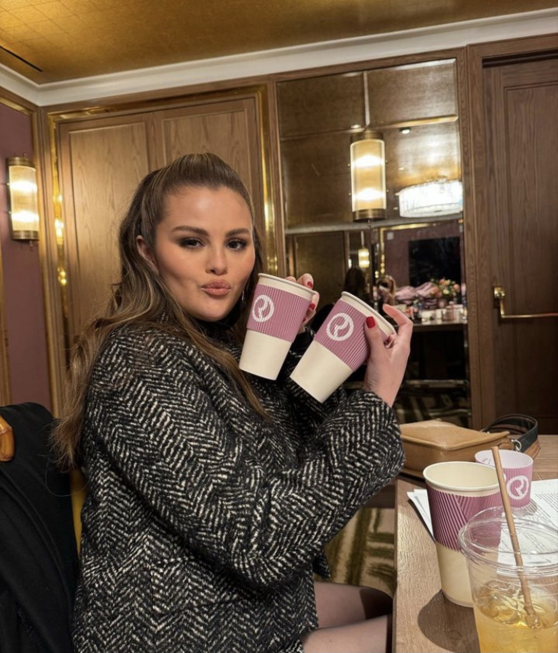 Selena Gomez durante passagem por Nova York - Reprodução / Instagram