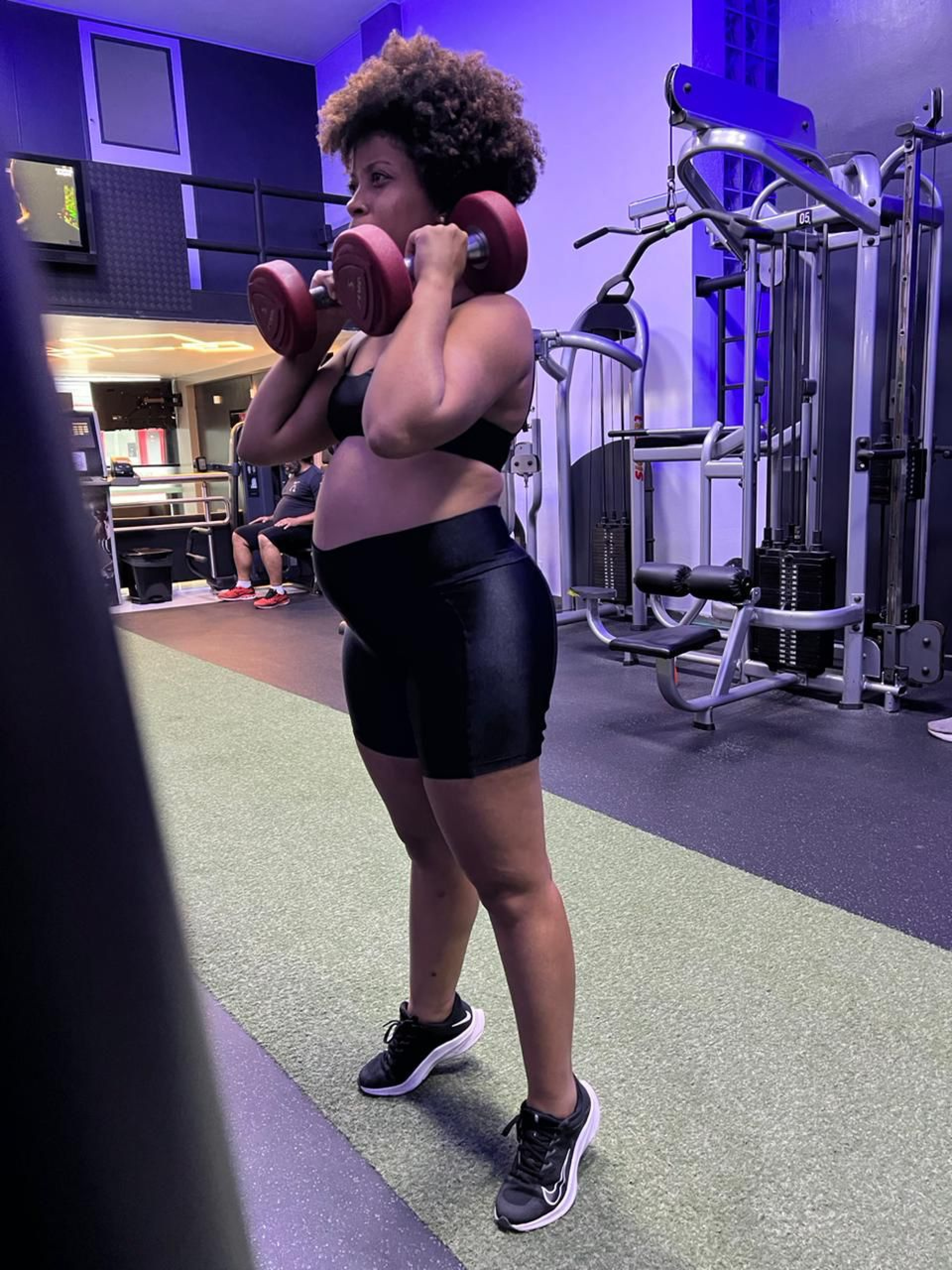 Após as comemorações, Natália volta à rotina de treino e alimentação leve