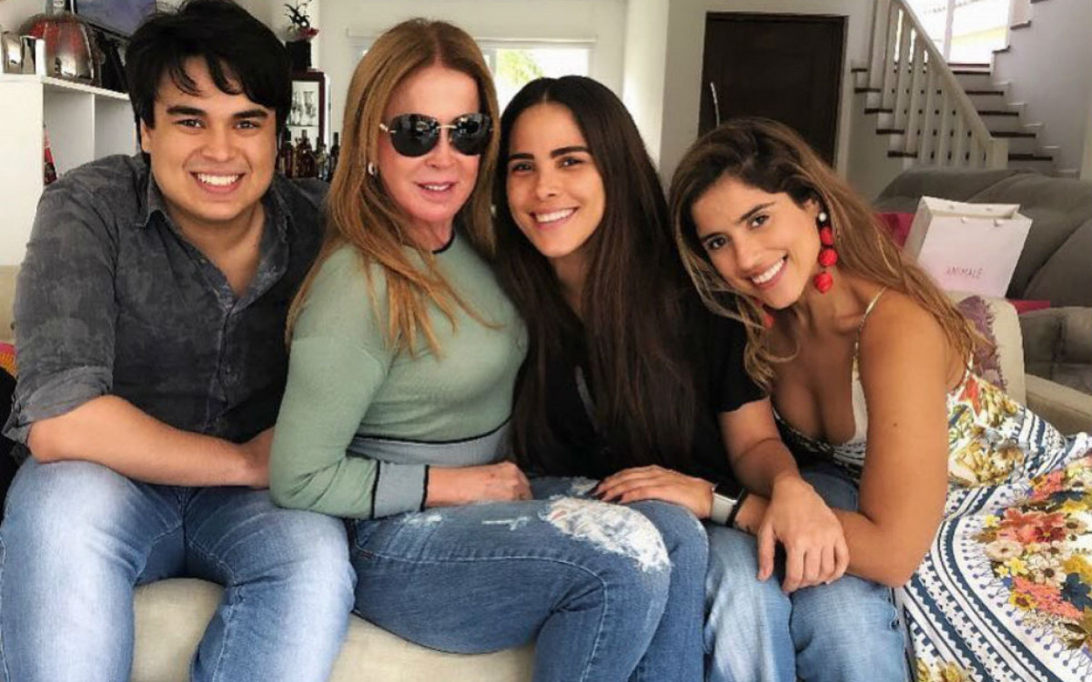 Zilu é mãe de Wanessa Camargo, Igor e Camilla, frutos de seu casamento com Zezé Di Camargo - Reprodução / Instagram