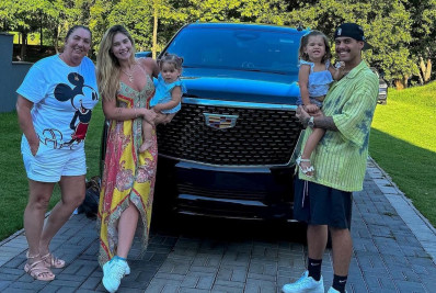 Virginia e Zé Felipe exibem carro avaliado em R$ 2 milhões