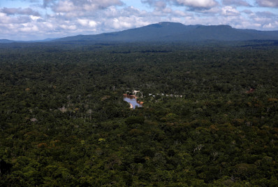 Petróleo encontrado em Essequibo seria solução para Guiana sair da pobreza em alguns anos