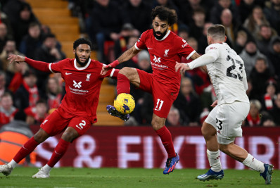 Liverpool condena ato de vandalismo de torcedor contra ônibus do Manchester United